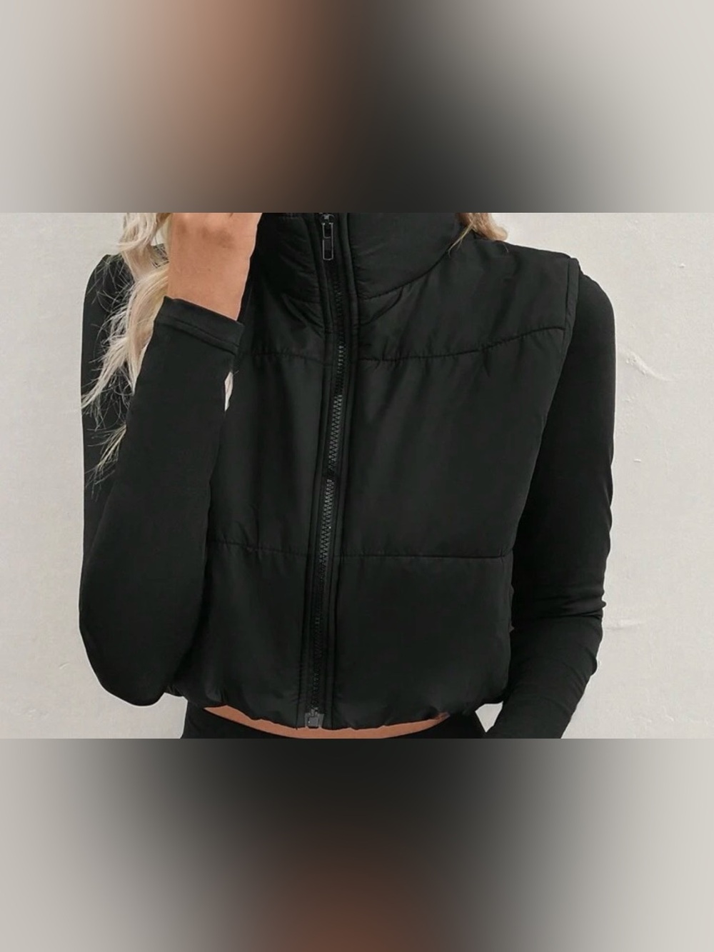 Cropped Black Puffer Vest - Zip Front - Picture 2 of 2